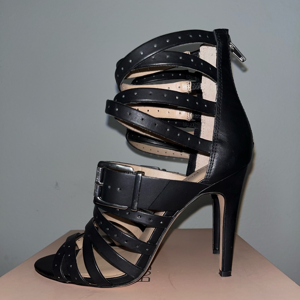 BCBG Ralph 4in heels- Black | size 7m